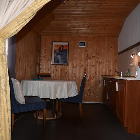 Gaestehaus Kevin Schult Берлин Экстерьер фото